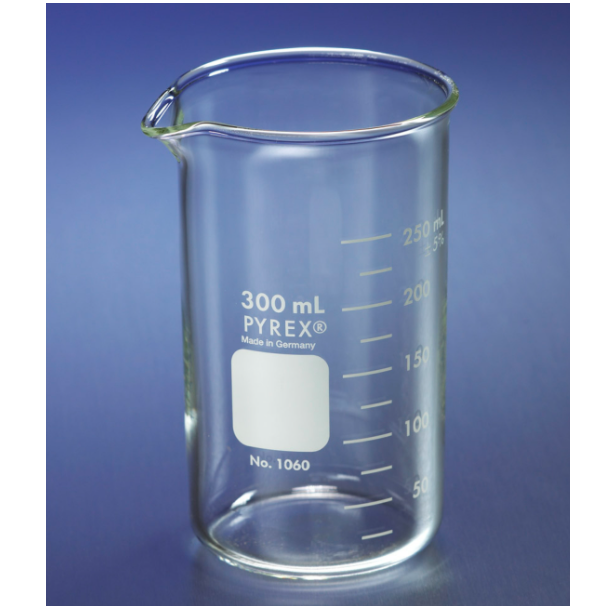 PYREX® 400 mL Tall Form Berzelius Beakers, with Spout, Graduated